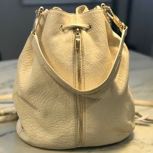 Elizabeth and James Bucket bag/backpack